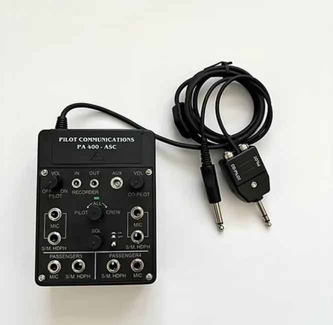 Hovedbilde Pilot PA400ASC Intercom 4-place m/mobil uttak
